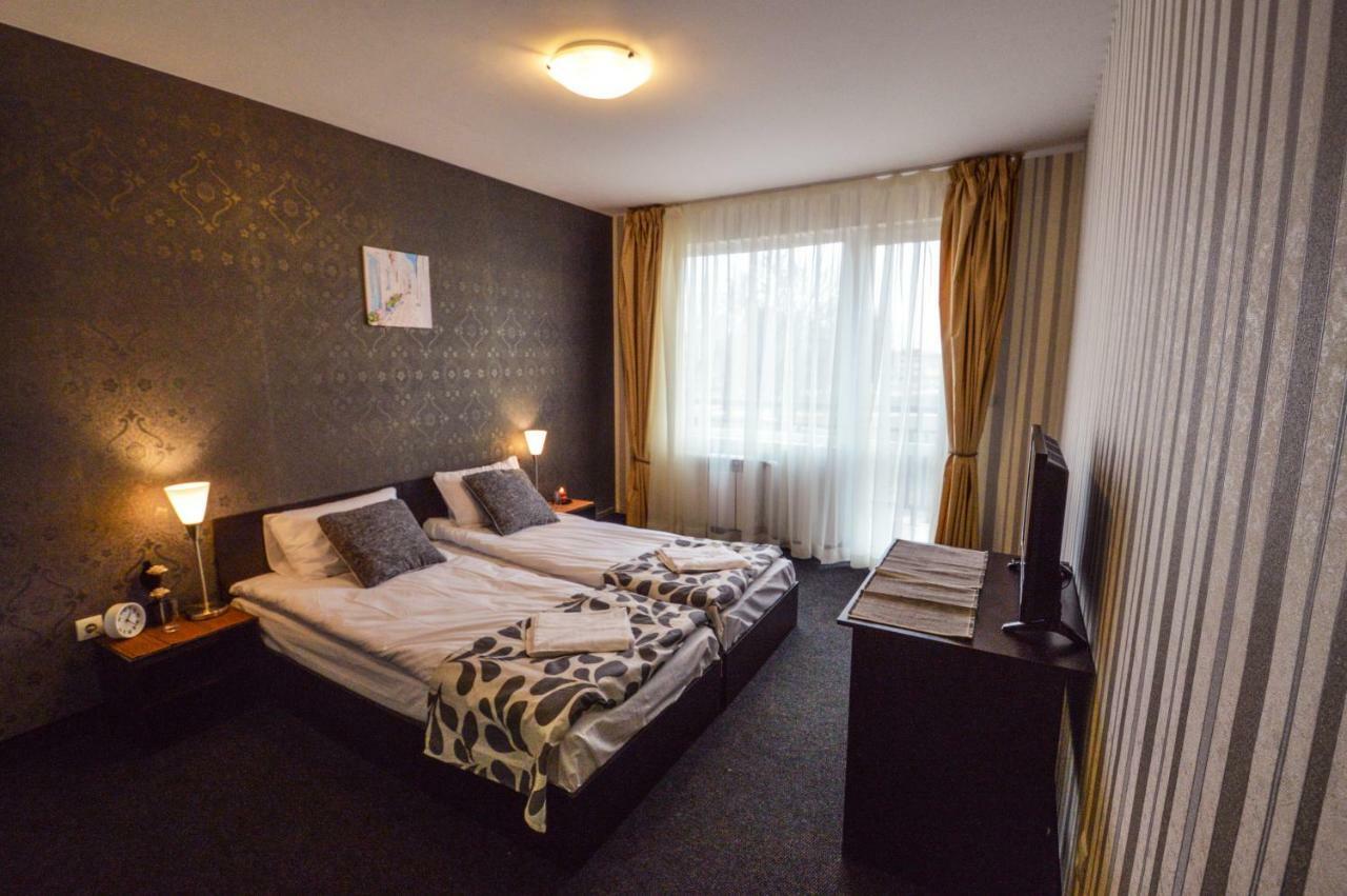 Elite Spetema Hotel Bozhurishte Eksteriør bilde